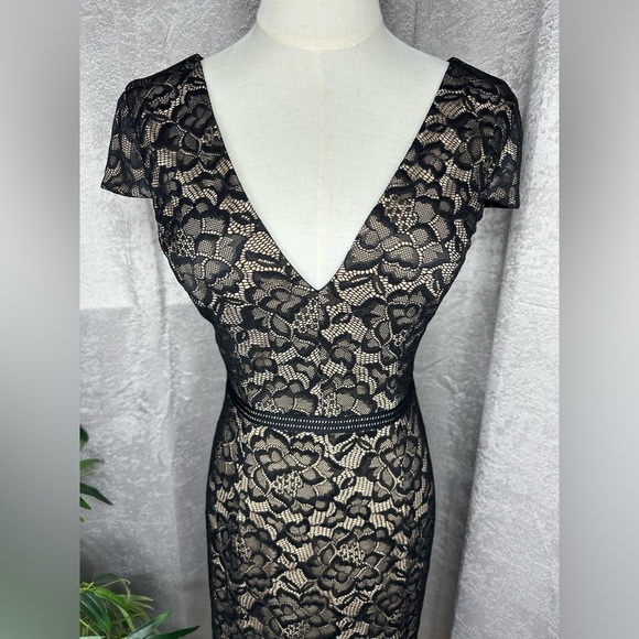 NEW Dress The Population Jaleah Cap Sleeve Faux Wrap Lace Dress in Black Nude S - Picture 4 of 12